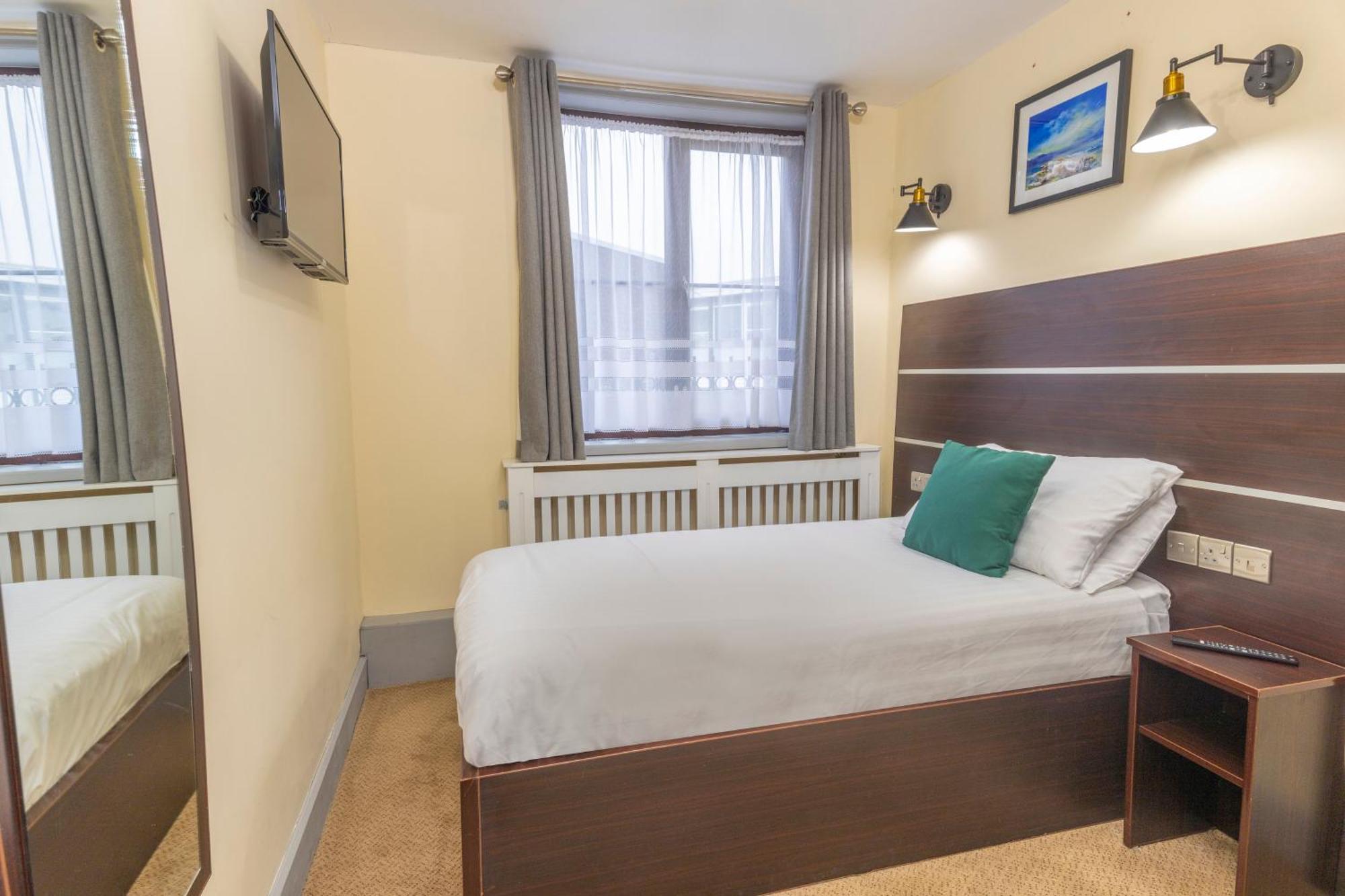 Best Western Ebbw Vale Zewnętrze zdjęcie